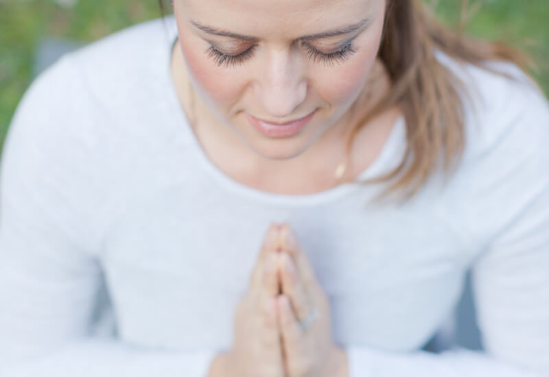 antonia doing her yoga prayer